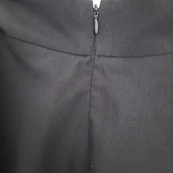 Mid Length Black Circle Skirt - Picture 3 of 3